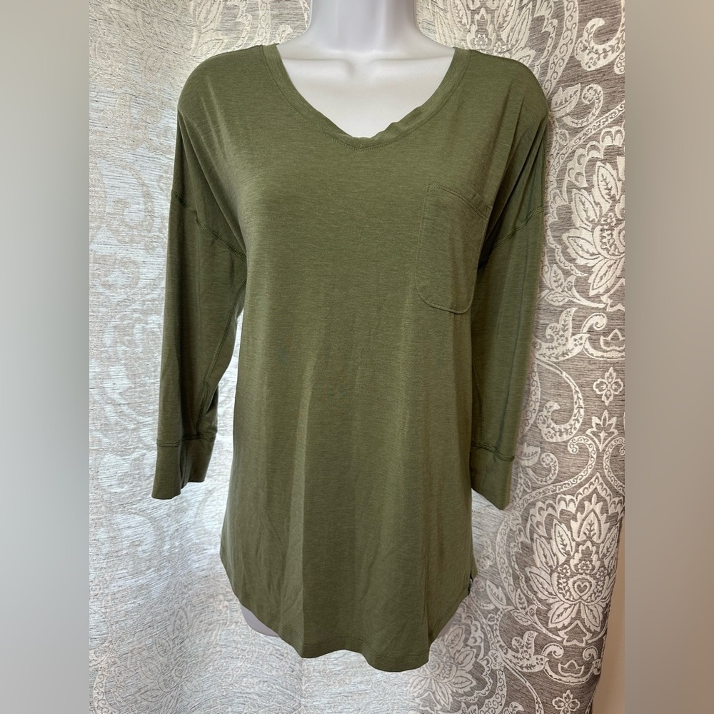 The North Face Jersey Stretch 3/4 Sleeve Drop Shoulder Top Olive Green Size L - Picture 3 of 8